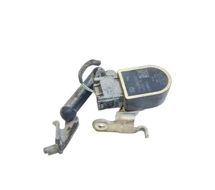 Headlight/headlamp level sensor