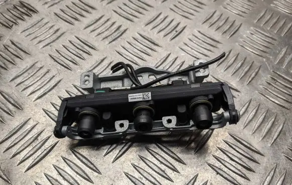 Tesla Model 3 Windshield/windscreen camera A18106030301