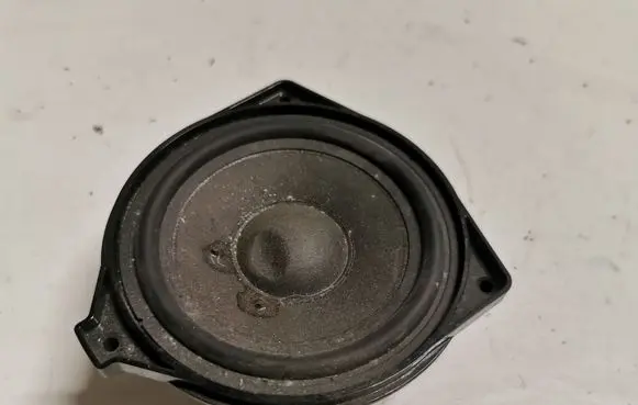 Mercedes-Benz C W205 Panel speaker A2228200602