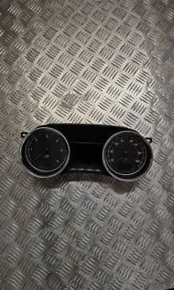 Peugeot 508 Speedometer (instrument cluster) 9814766580