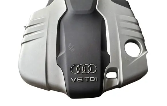 Audi Q7 4L Engine cover (trim) 4H0103925 4L0103925C