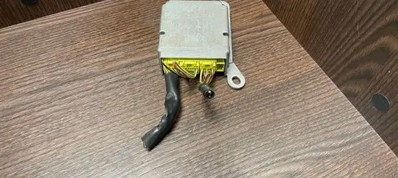 Nissan Primera Airbag control unit/module 98820AV200