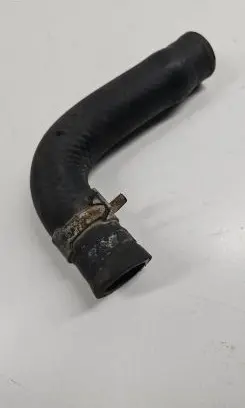 KIA Sorento Engine coolant pipe/hose