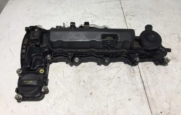 Rocker cam cover