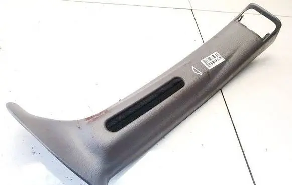 Chrysler Voyager (B) pillar trim (top) 4681588 30725