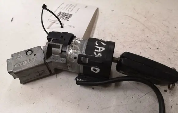 Citroen C4 I Picasso Ignition lock 9663123380