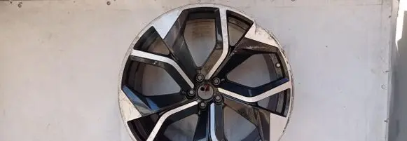 Audi RS Q8 R23 light alloy rim 4M8601025BB
