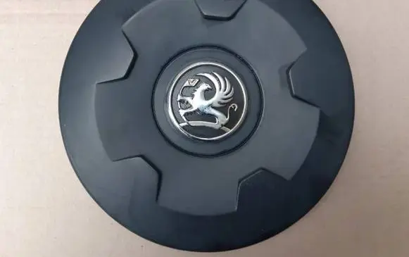Opel Vivaro Original wheel cap 8200035463