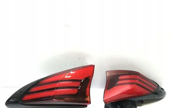 Toyota C-HR I Rear/tail lights