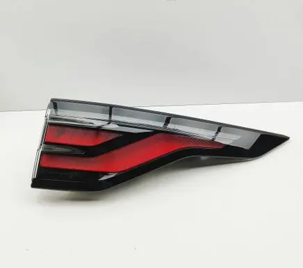 Land Rover Discovery 5 Rear/tail lights MY4213404CC