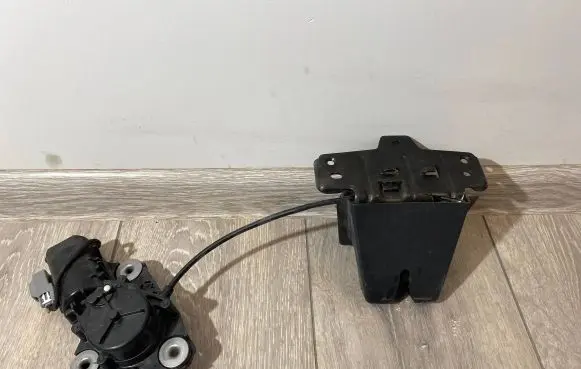 Volvo XC40 Tailgate/trunk/boot lock/catch/latch 31484699 31349975