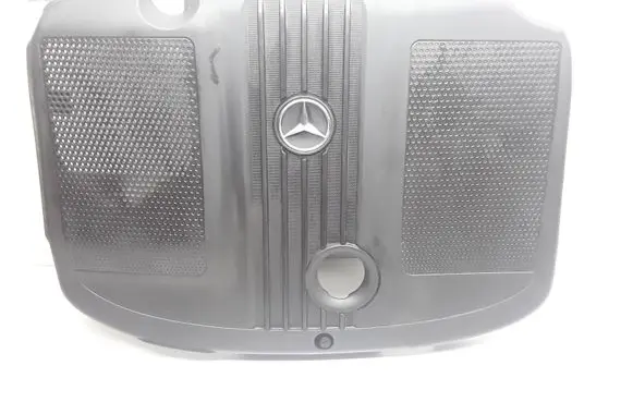 Mercedes-Benz E W212 Engine cover (trim) A6510101467