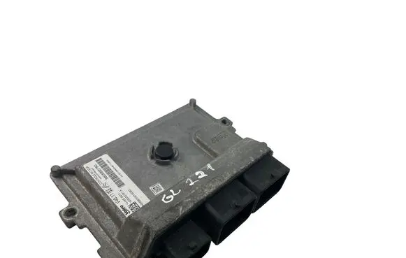 Peugeot 208 I Engine control unit/module ECU 9805895780 9800913080