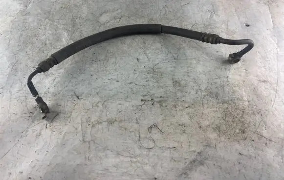 Nissan Patrol Y61 Power steering hose/pipe/line