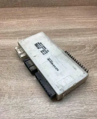 BMW 7 E38 Central body control module 8378632 60837710