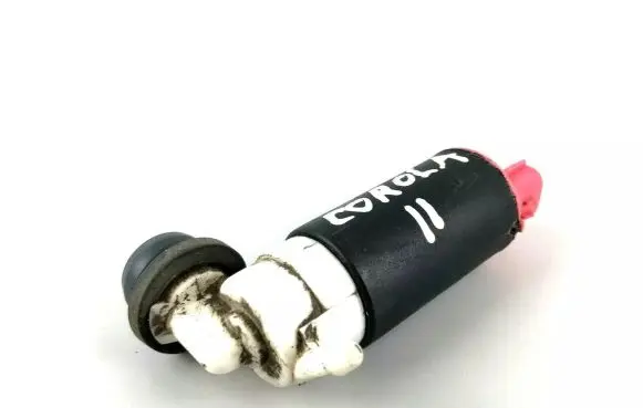 Toyota Corolla E120 E130 Windscreen/windshield washer pump