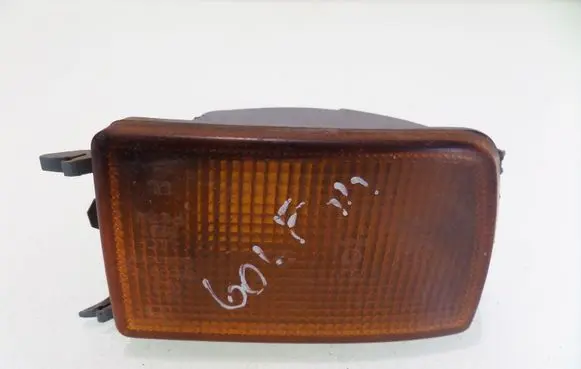 Volkswagen Golf III Front indicator light 1H0953156 3221