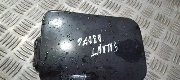 Mitsubishi Galant Fuel tank cap