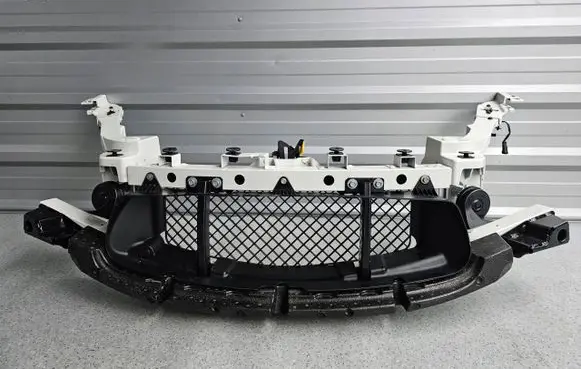 Maserati Ghibli Front piece kit 