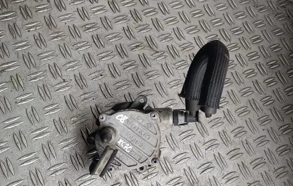 Volvo XC70 Vacuum pump 30731825 09708 07W4838