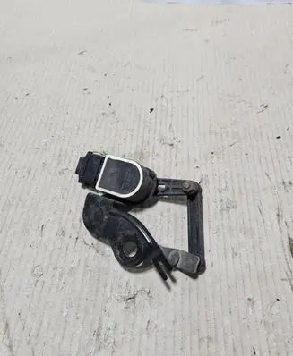 Rear air suspension level height sensor