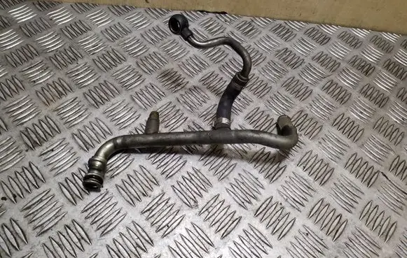 Volvo XC70 Engine coolant pipe/hose