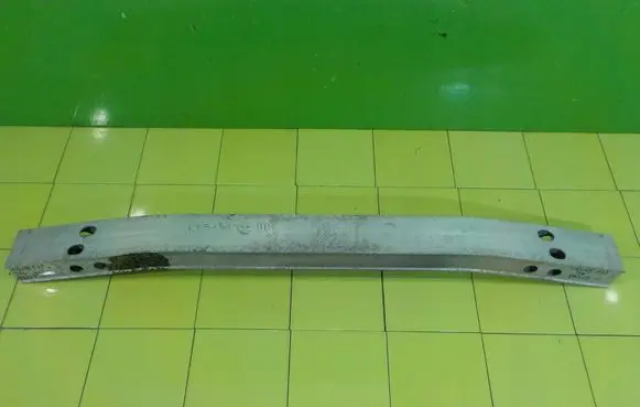 Toyota Prius (XW20) Rear bumper support beam 16AB131