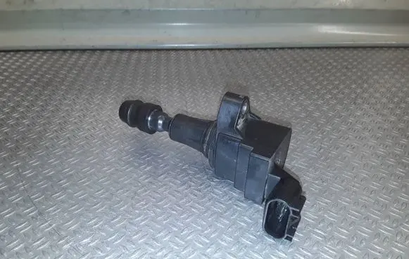 Opel Insignia A High voltage ignition coil 12578224