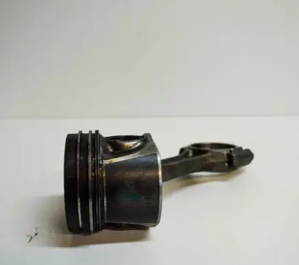 Seat Ibiza IV (6J,6P) Piston R092412