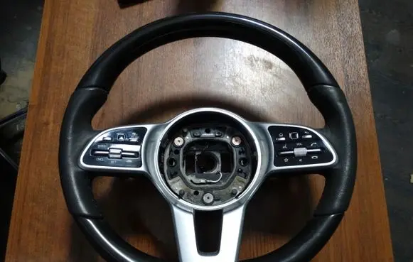 Mercedes-Benz GLE W167 Steering wheel F61A0040054099