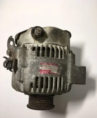 Toyota Land Cruiser (J100) Generator/alternator 2706050260 1012117861