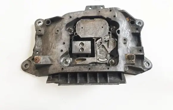Audi A6 C7 Gearbox mounting bracket