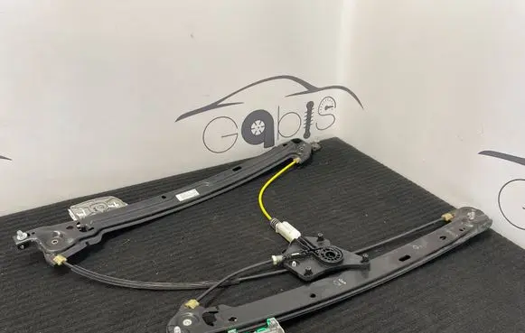 Audi Q8 Front window lifting mechanism without motor 4M8837462