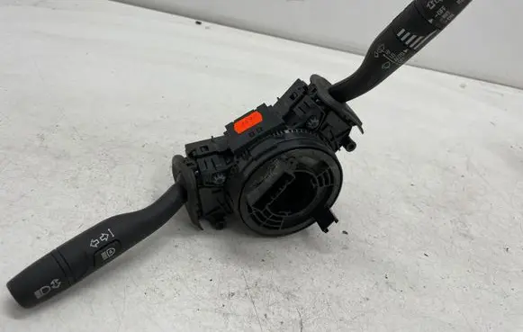 Opel Insignia A Wiper turn signal indicator stalk/switch 39063119