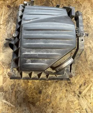 Opel Combo C Air filter box 9129743 460023377