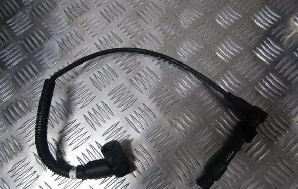 Opel Tigra A Ignition plug leads 0300302103