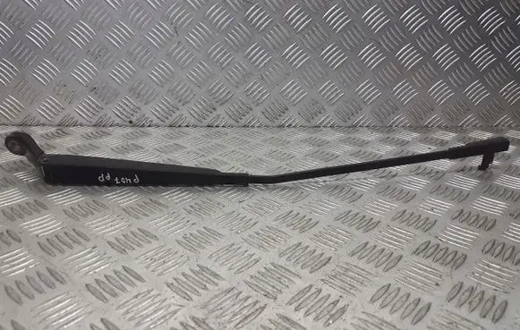 Peugeot 407 Front wiper blade arm