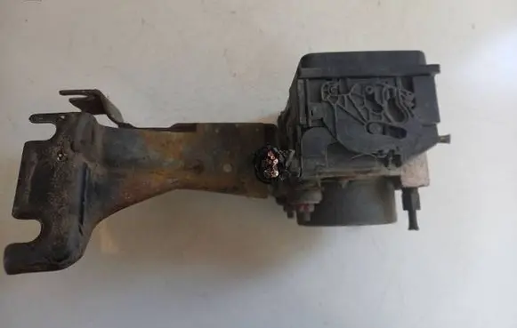 Suzuki SX4 ABS Pump 86T0089930