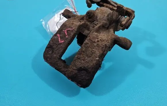 Audi 80 90 S2 B4 Rear brake caliper IMPRK1388757