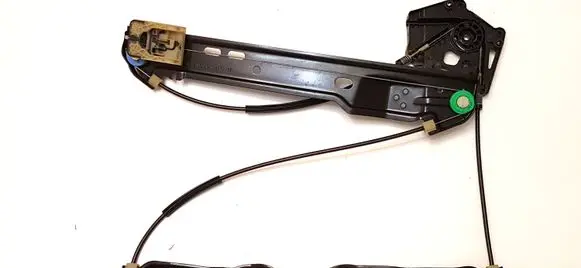 Front window lifting mechanism without motor