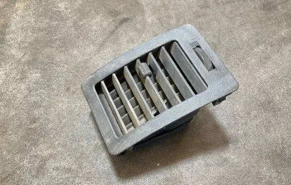 Toyota Hilux (AN10, AN20, AN30) Dashboard side air vent grill/cover trim 556500K012 556860K011 556600K051