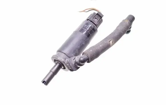 BMW 7 E65 E66 Headlight washer pump 6973097 67126973097