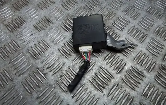 Toyota Prius+ (ZVW40) Other control units/modules 8597047050