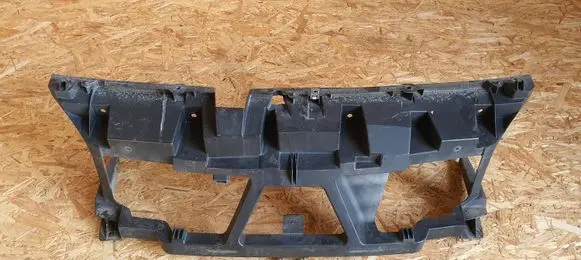 Renault Scenic II - Grand scenic II Top upper radiator support slam panel 8200140174 00003S28
