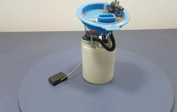 Volkswagen Golf Sportsvan In-tank fuel pump 5Q0919051CB