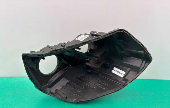 Volkswagen Multivan T5 Headlight/headlamp 7E1941016T