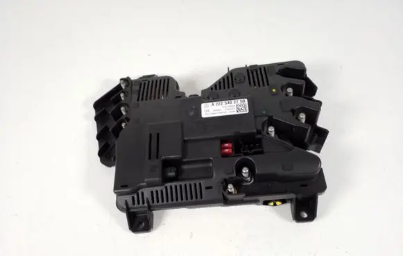 Mercedes-Benz S W222 Fuse module A2225402750