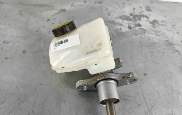 Volvo XC60 Master brake cylinder 36012755 31423635