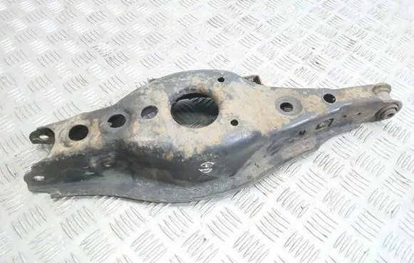 Rear upper control arm/wishbone