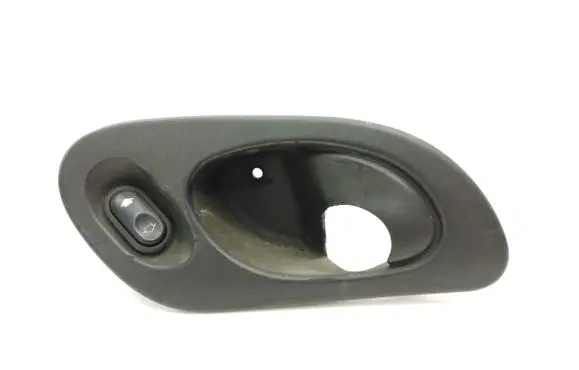 Ford Mondeo MK II Electric window control switch XS71F22620CAW